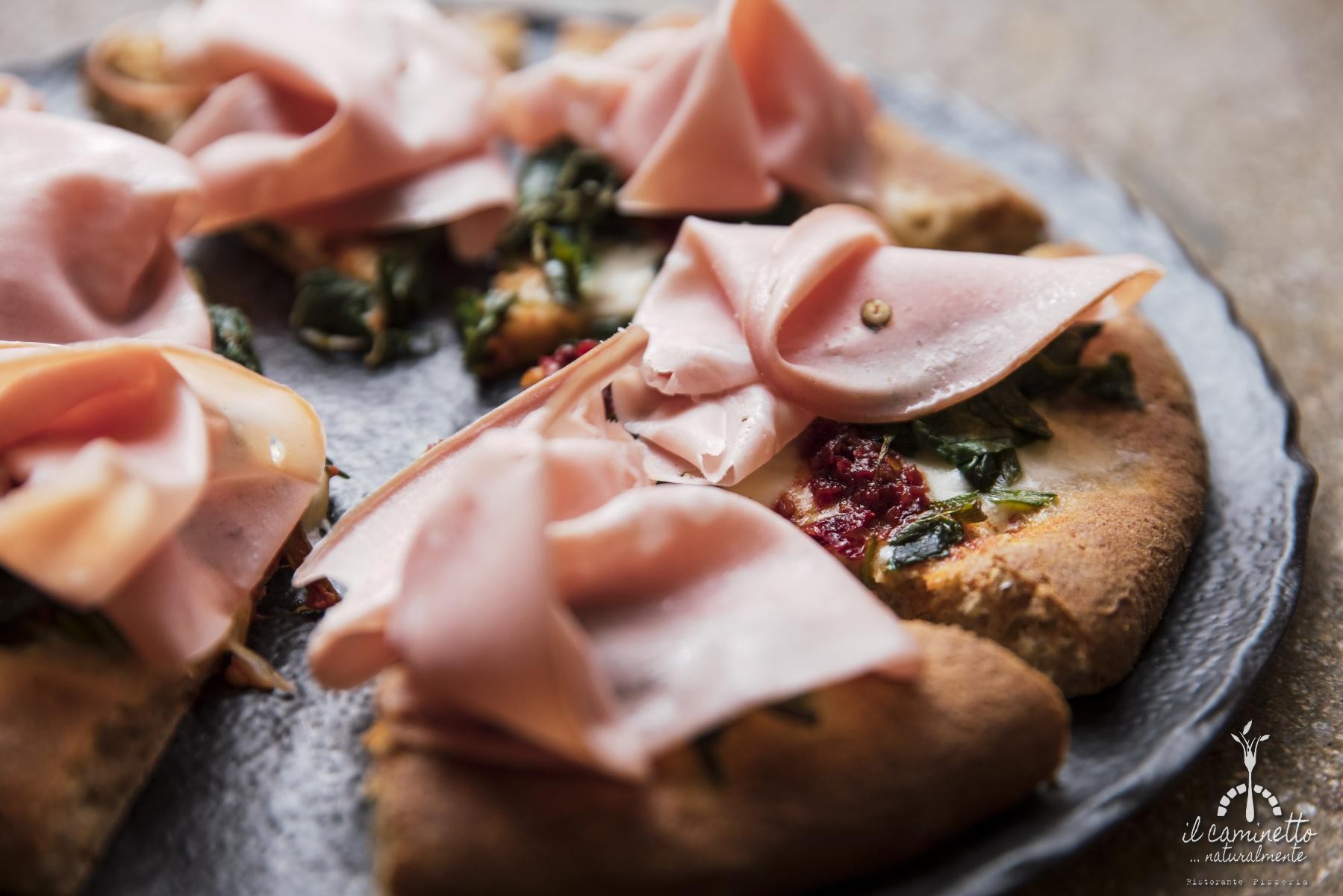 pizze glutenfree senza glutine bio vegan in trentino carni alla brace ristorante pizzeria il caminetto semplicemente transacqua primiero trentino vacanze