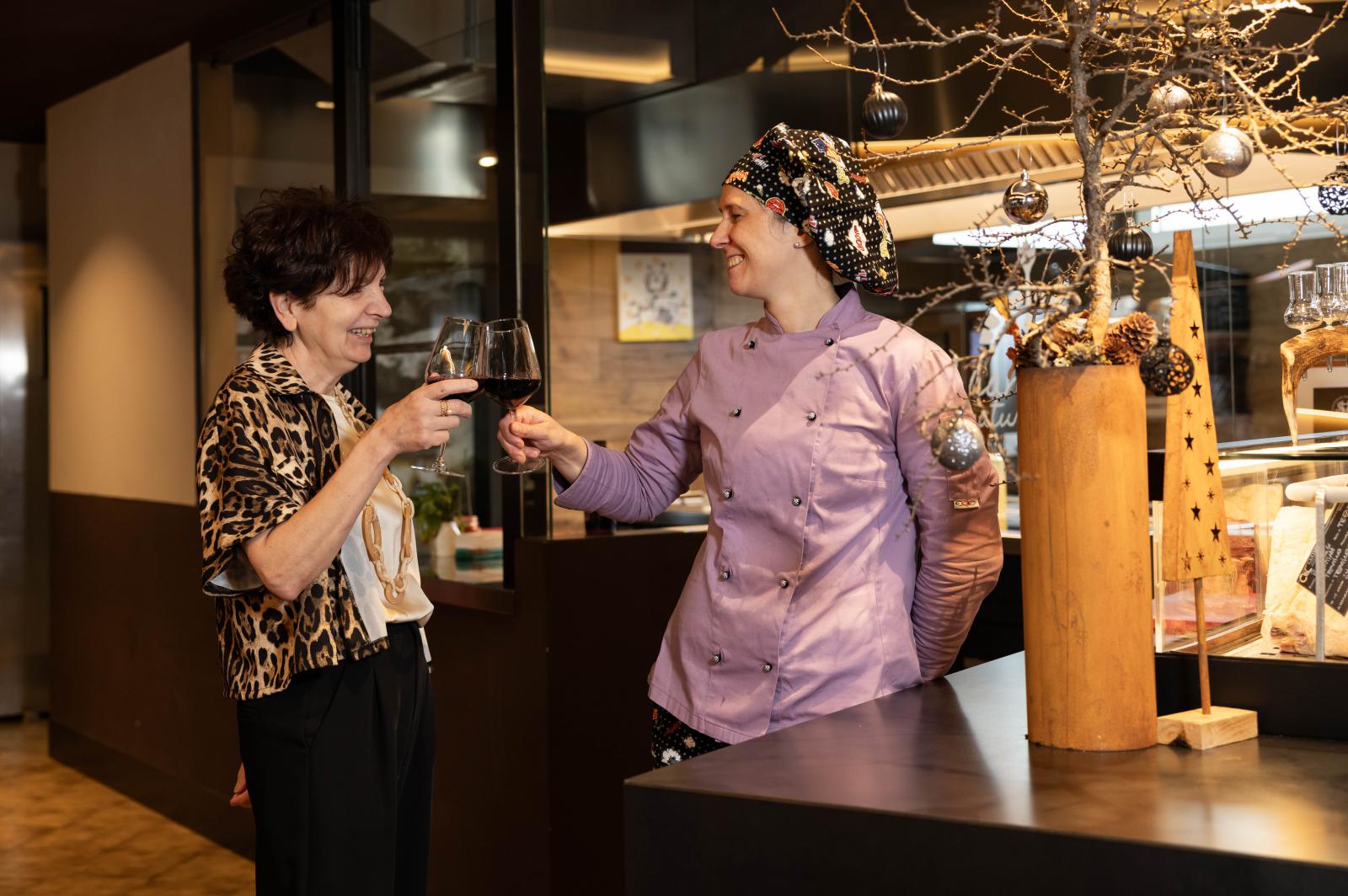 vini bio in trentino carni alla brace ristorante pizzeria il caminetto semplicemente transacqua primiero trentino vacanze 